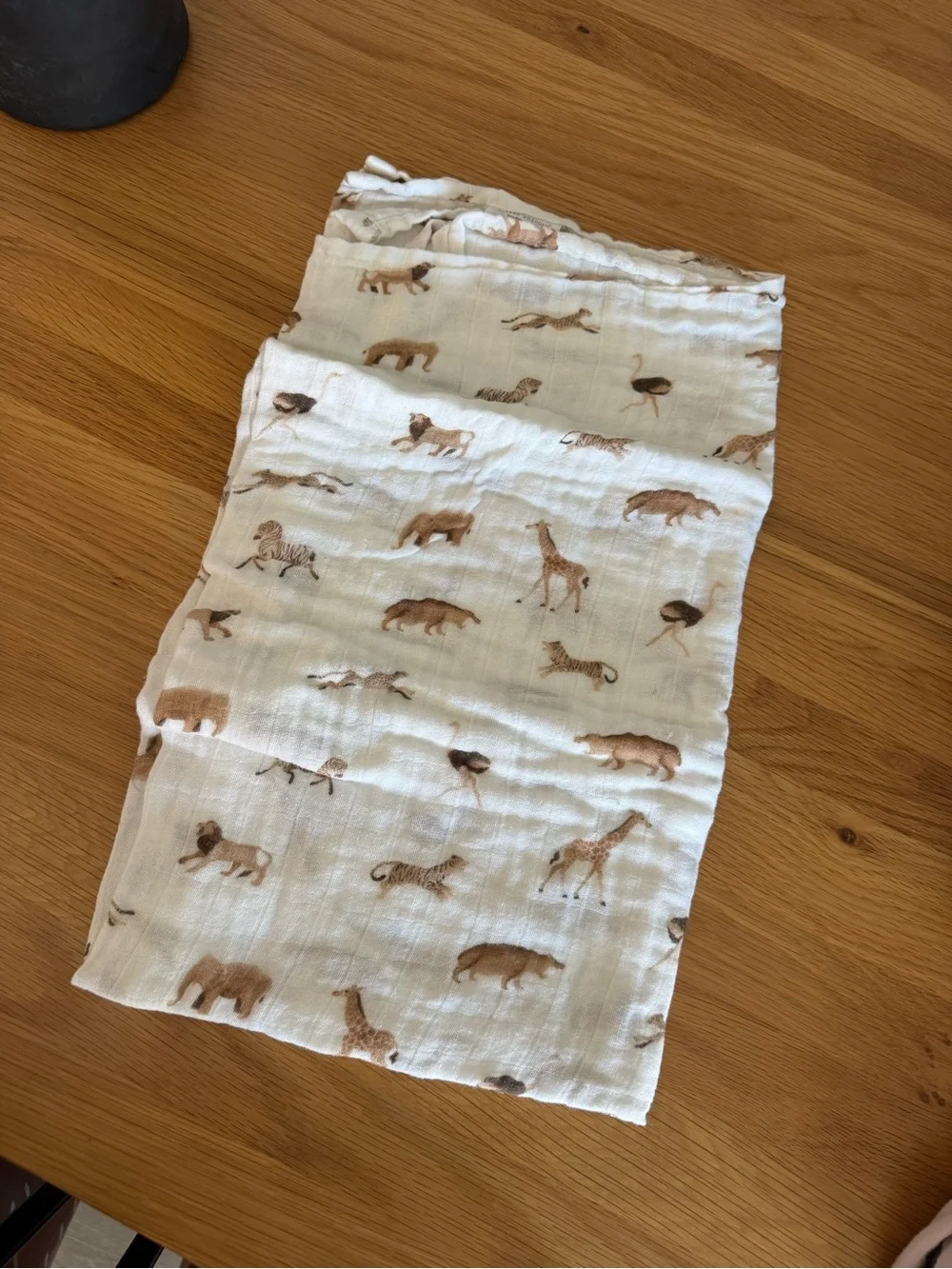 Safari animal muslin swaddles blanket